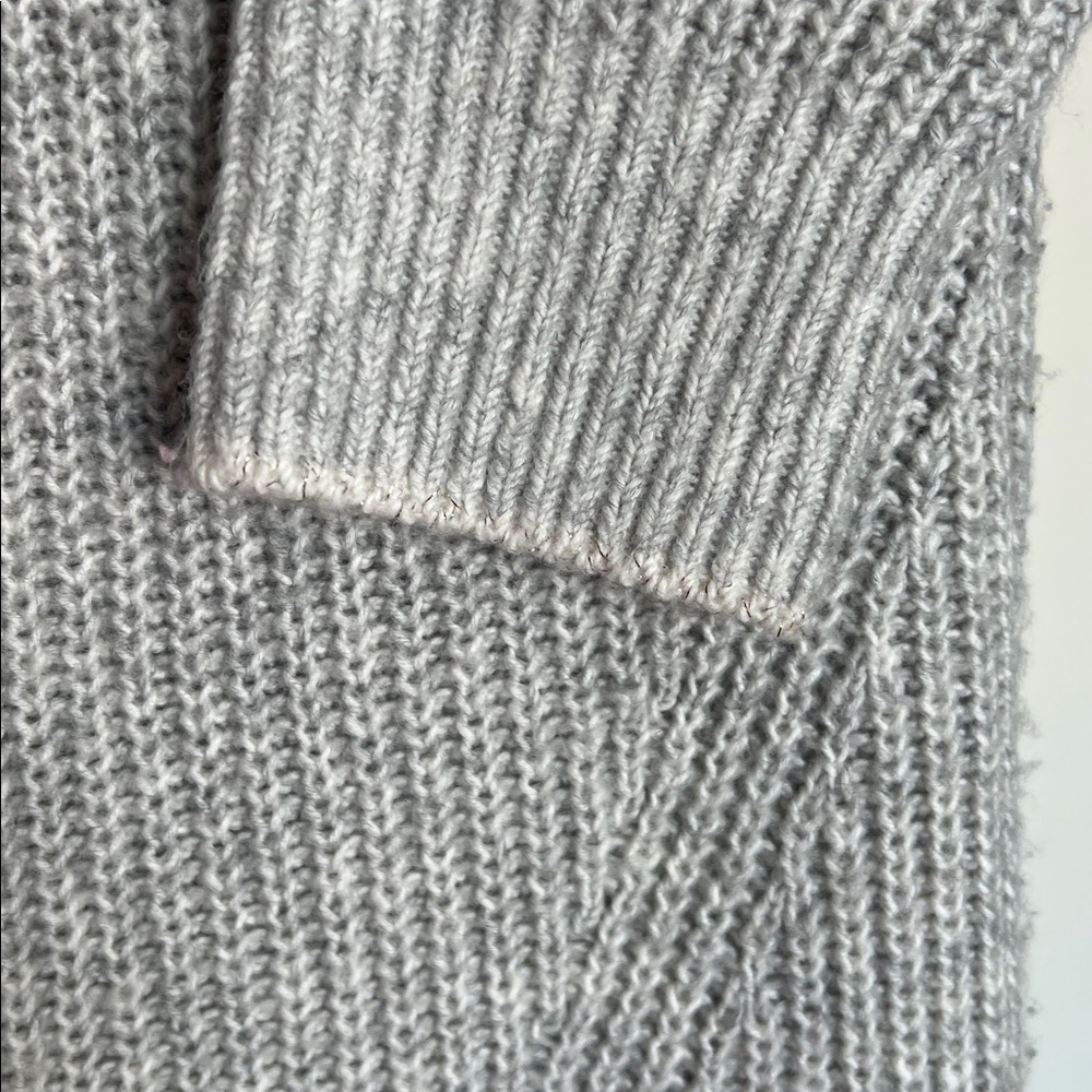 Abercrombie and Fitch Ribbed Knit Sweater Dress - Picture 4 of 4